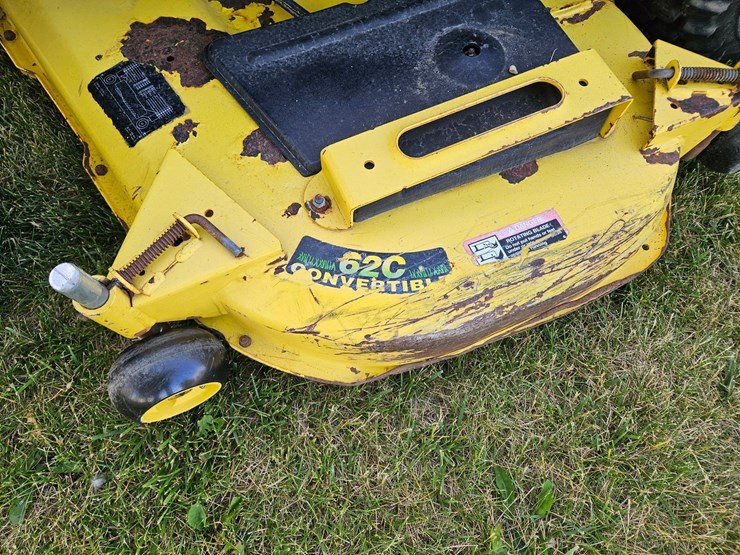 john-deere-x585-image-13