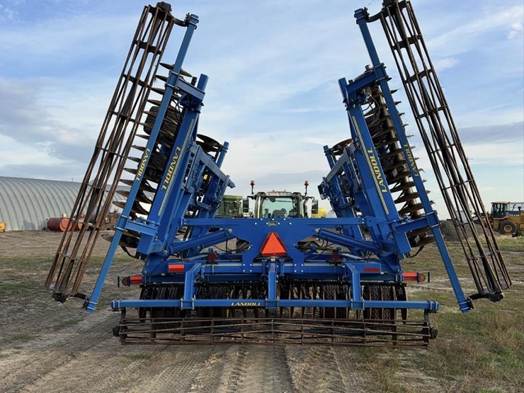 2023-landoll-7530-32-image-18