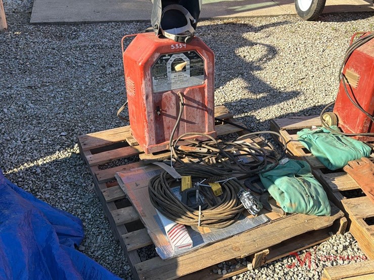 lincoln-electric-ac-225-s-arc-welder-image-1