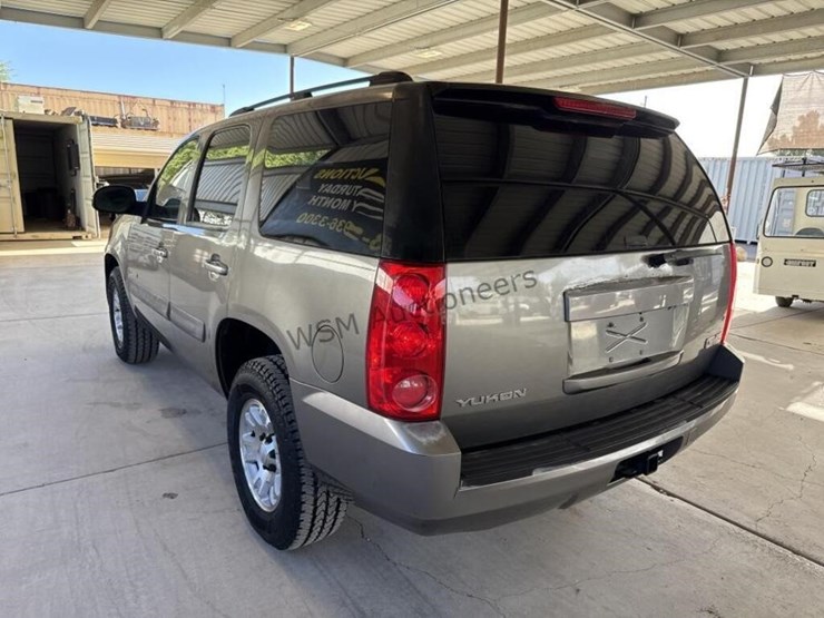 2008-gmc-yukon-image-7