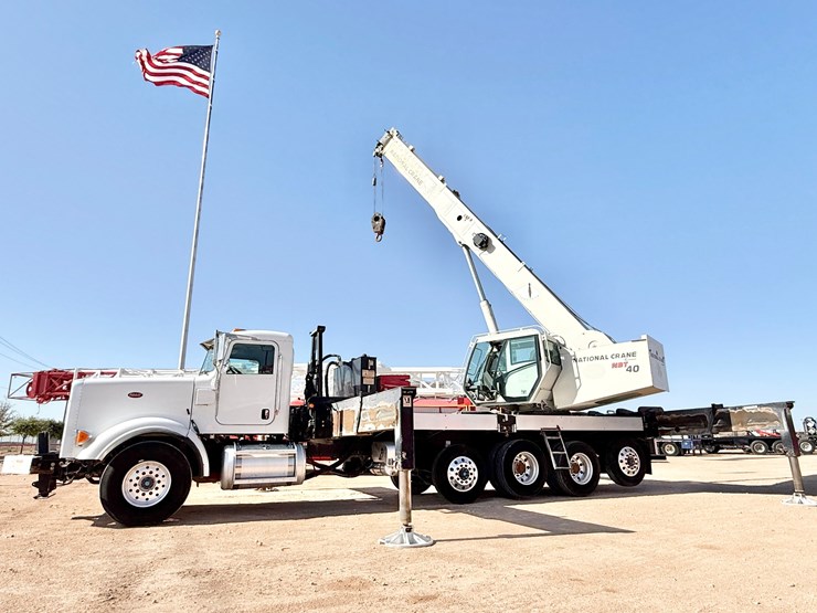 2013-peterbilt-367-image-2