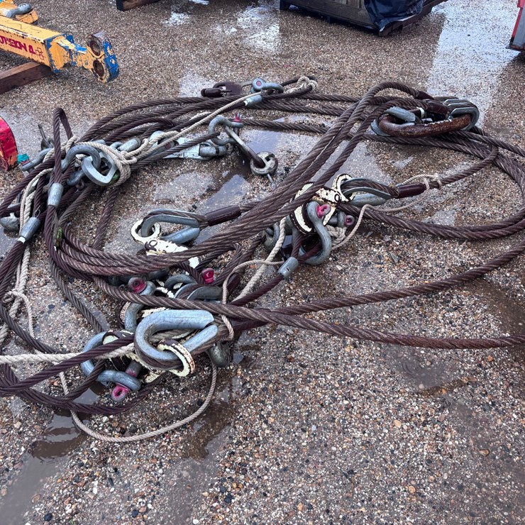 #2809 • (1) 4 PART WIRE RIGGING