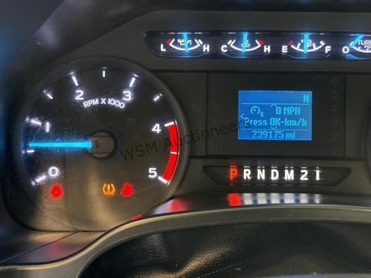 2019-ford-f350-image-19