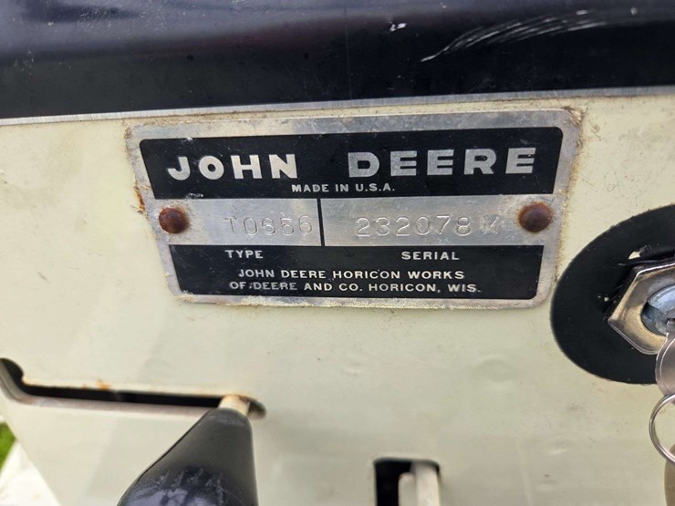 john-deere-112-image-8