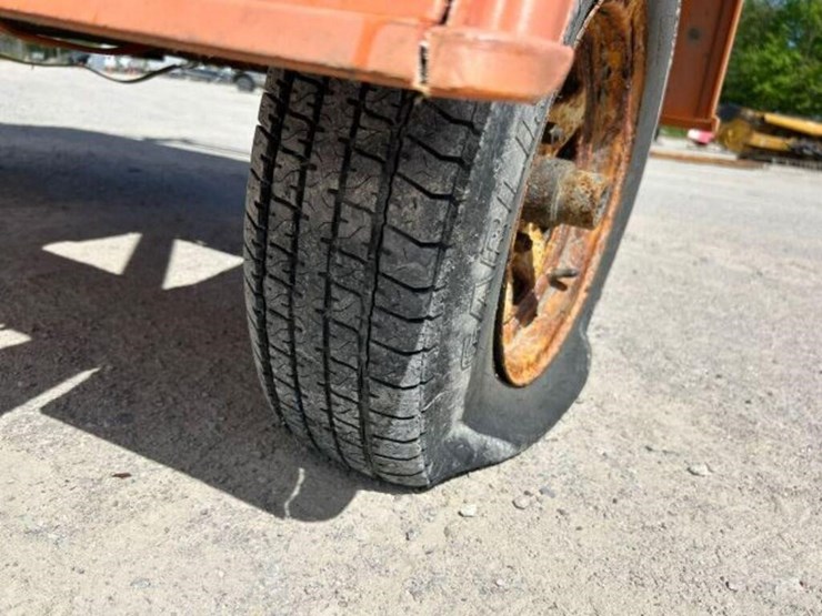 tow-behind-sign-board-image-28