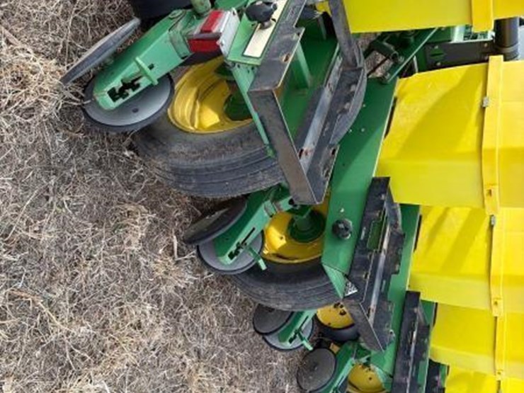 1994-john-deere-7200-image-14