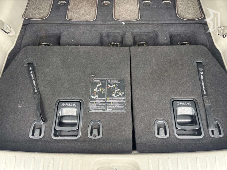 2015-kia-sedona-image-27