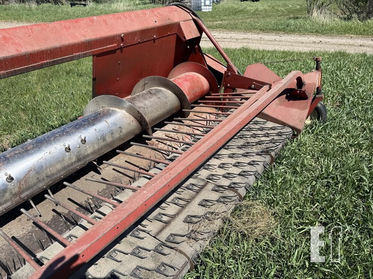 case-ih-810-image-5