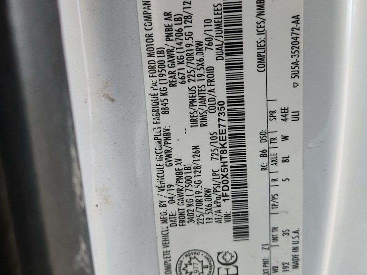2019-ford-f550-image-32