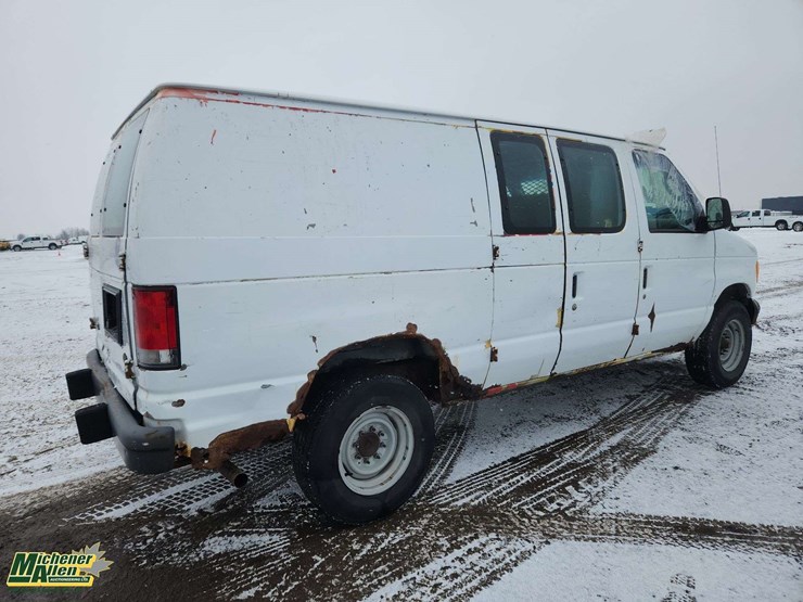 non-operable-2006-ford-e-250-cargo-van-image-4