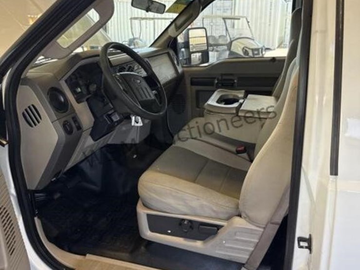 2008-ford-f250-image-22