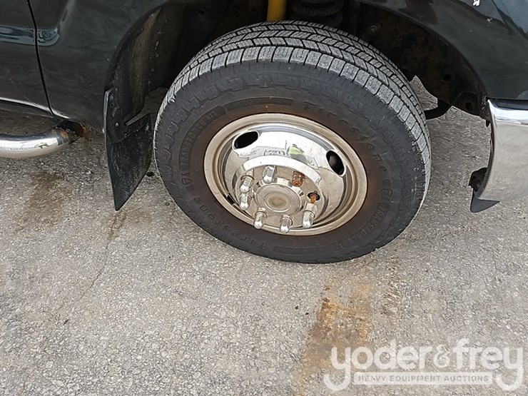 2015-ford-f350-sd-image-19
