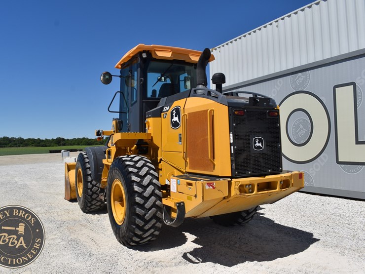 2021-deere-524-p-tier-image-16
