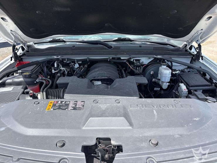 2019-chevrolet-tahoe-image-12