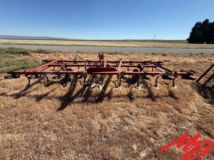 case-ih-4500-image-2