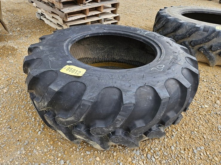 #5012-•-harvest-king-17.5l-24-tire-image-1