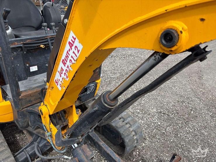 2019-jcb-8029cts-image-14