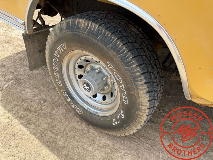 1974-ford-f250-image-12