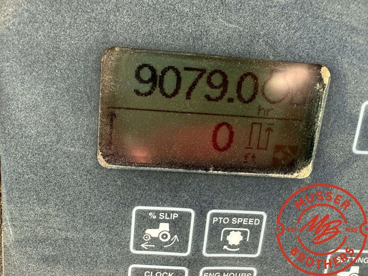 2008-john-deere-8230-image-23