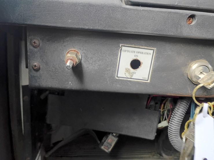 2000-international-4700-image-61