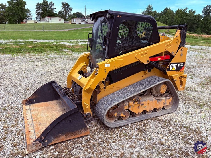 2018-cat-259-skid-steer-image-1