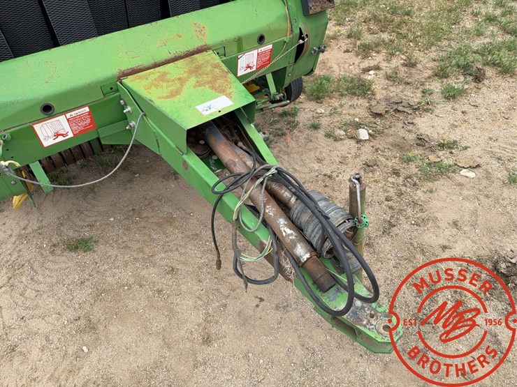 john-deere-535-image-10