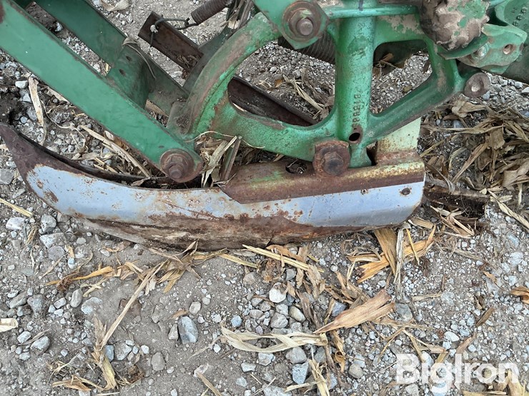 john-deere-71-image-12