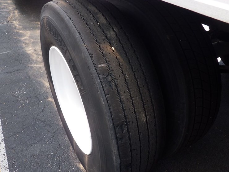 2015-utility-3000r-image-22