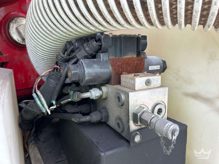 2019-ford-f750-image-24