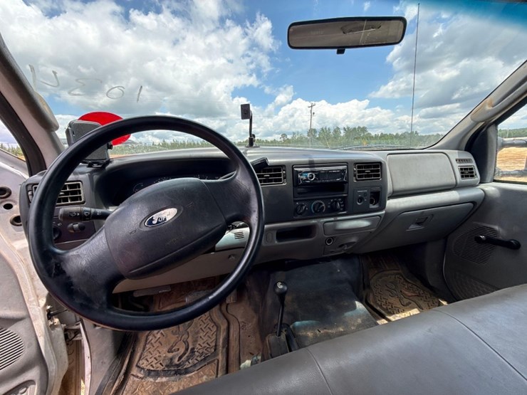 2003-ford-f250-image-9