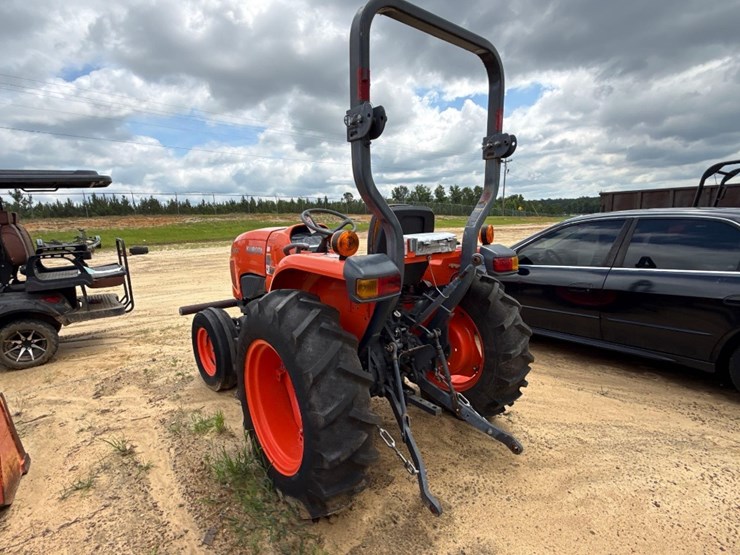 kubota-l3301-image-3