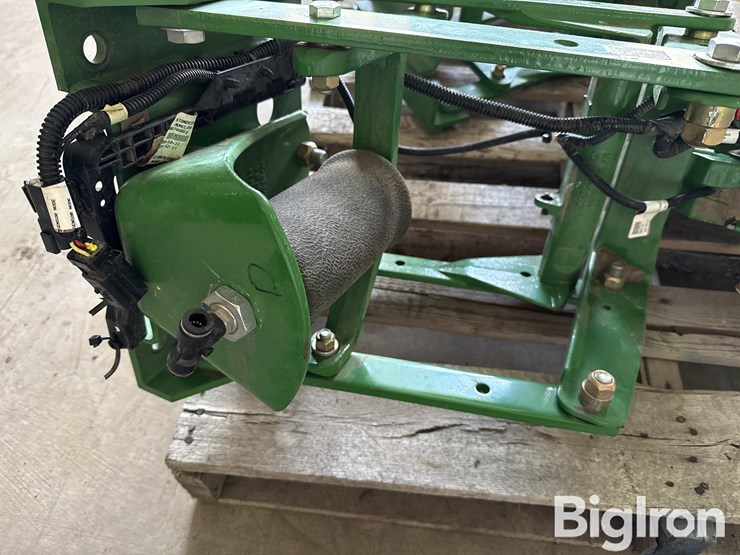 john-deere-planter-row-unit-assemblies-image-15