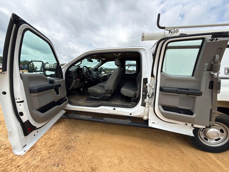 2018-ford-f250-image-14