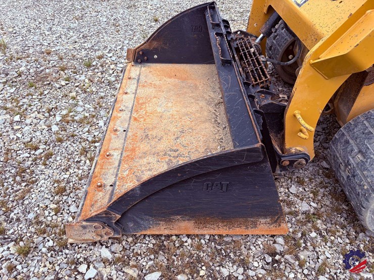 2018-cat-259-skid-steer-image-12