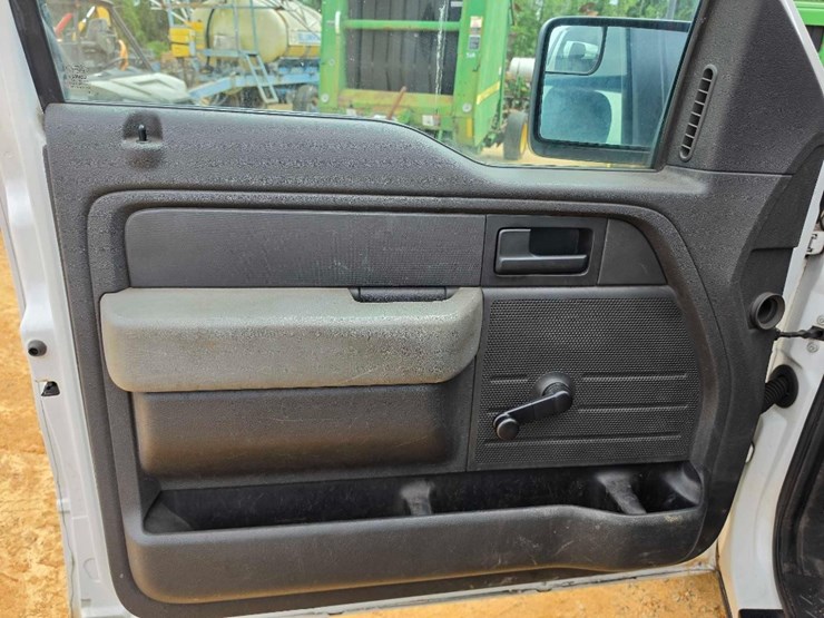 2012-ford-f150-image-11