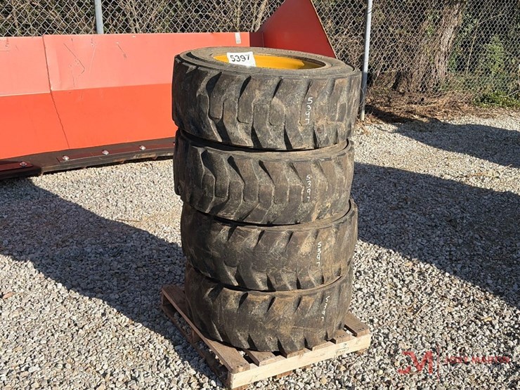 (4)-10-16.5-skid-steer-tires-and-wheels-image-1