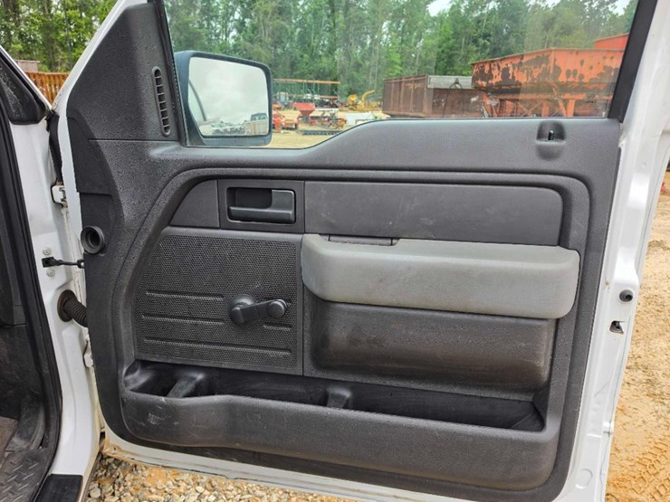 2012-ford-f150-xl-image-6