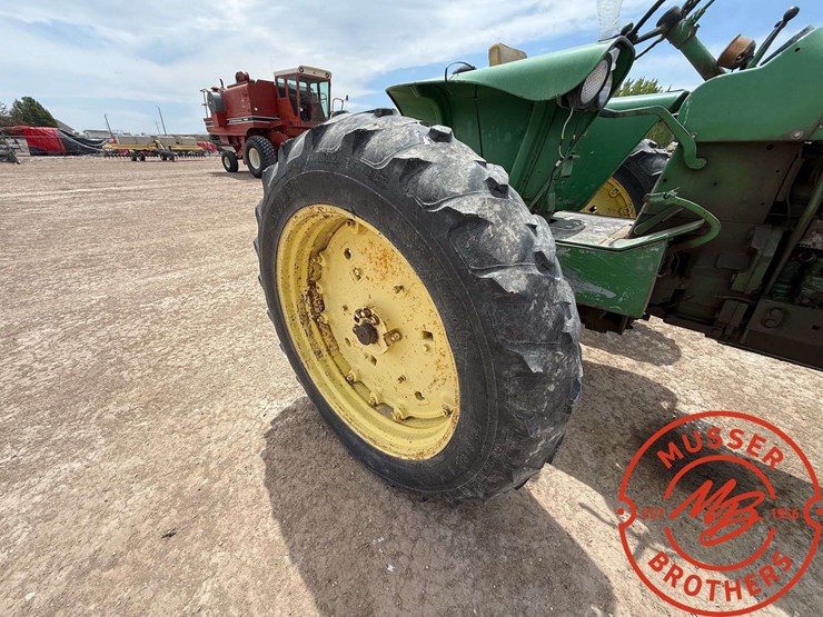 1964-john-deere-4020-image-9