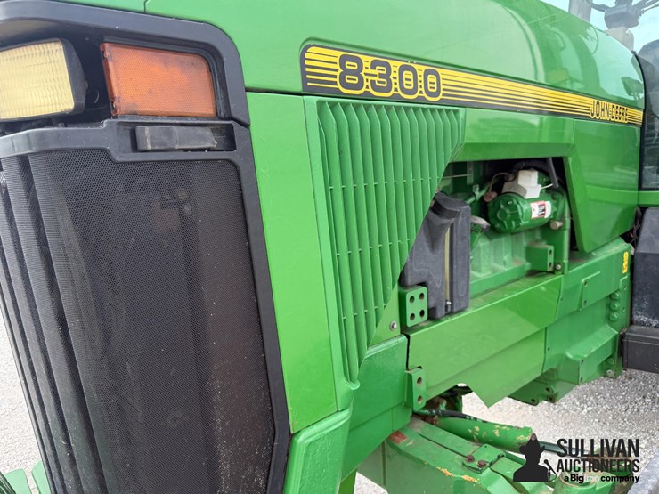 1996-john-deere-8300-image-12
