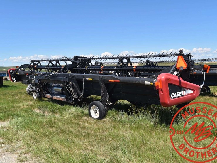 2009-case-ih-2152-image-10