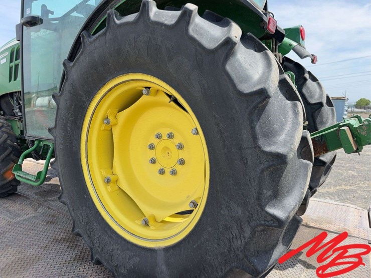 2018-john-deere-5100gn-image-11