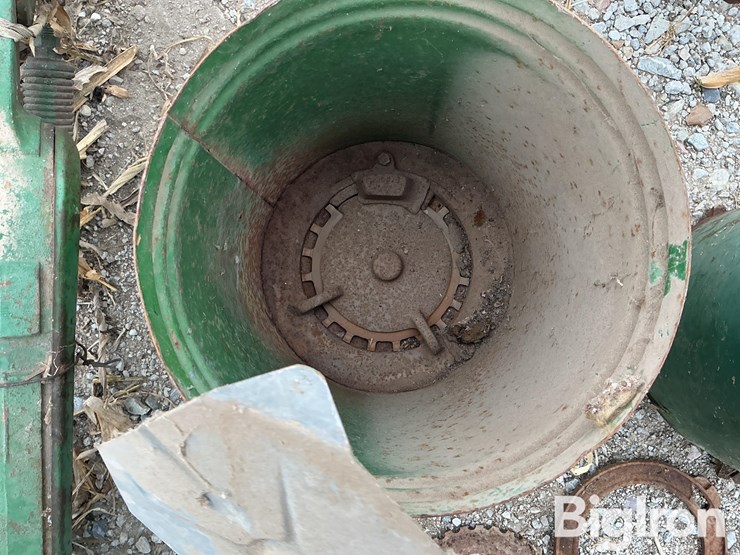 john-deere-71-image-15