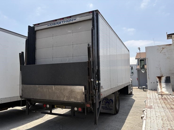 2014-international-durastar-4400-image-3