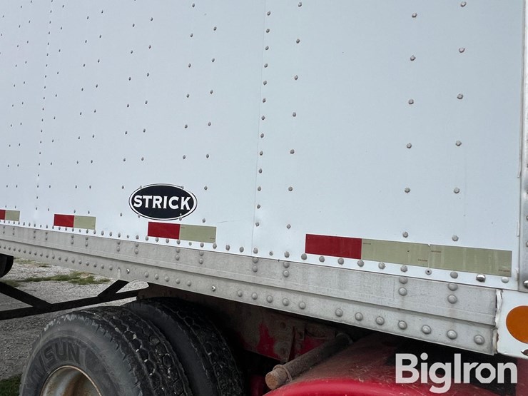 2012-strick-trailer-image-18