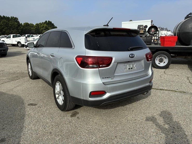 2019-kia-sorento-image-4