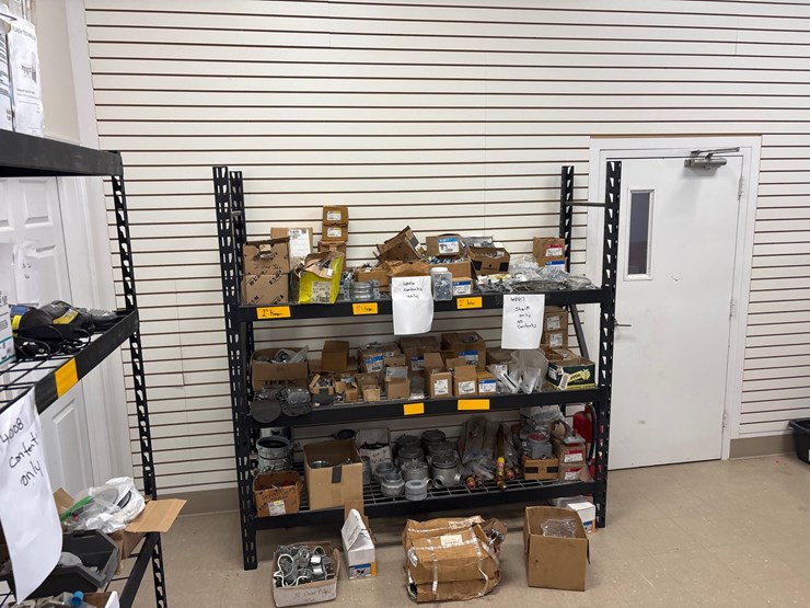 #4006-•-electrical-components---contents-of-one-shelf-unit-image-11