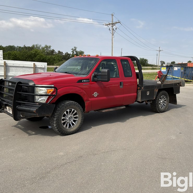 2011 FORD F350 XL