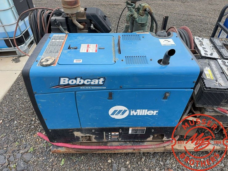 bobcat-225-image-12