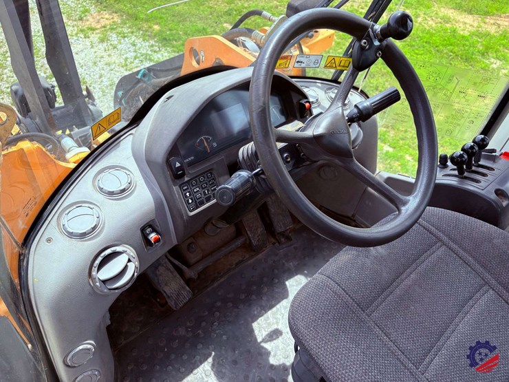 2014-volvo-l90g-image-102
