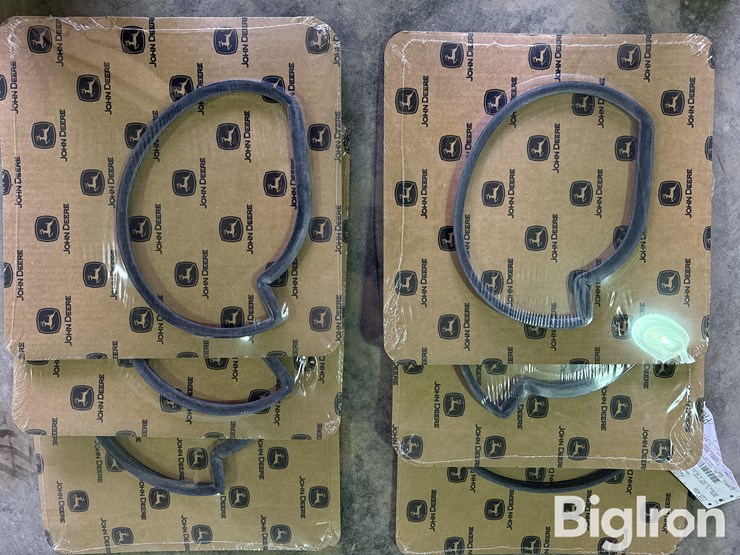 john-deere-planter-vacuum-seals/closing-wheel-assembly/bracket/opening-shank/down-psi-air-compressor-image-8